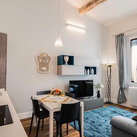 Oltrarno Lily Suite Firenze Eksteriør bilde